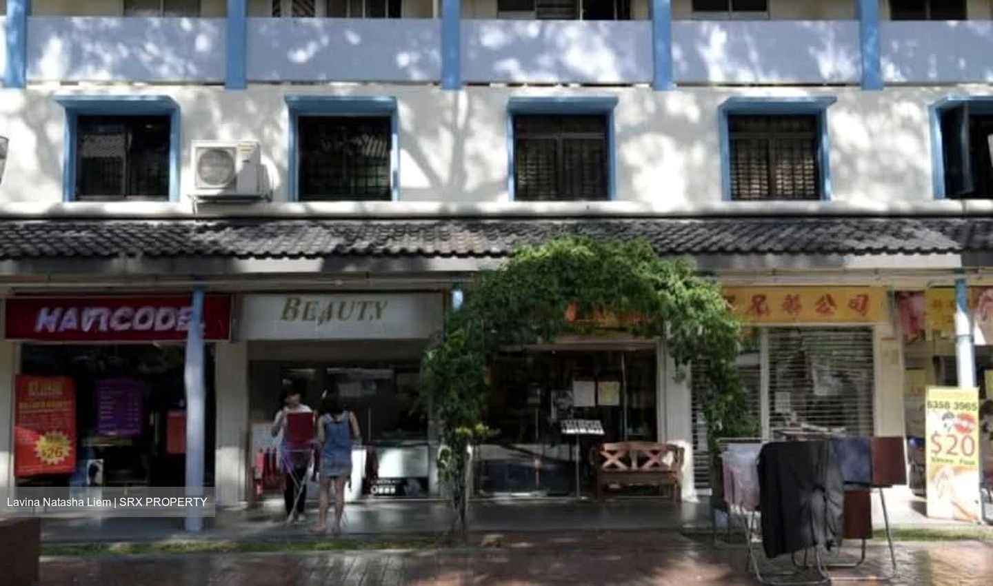 Jurong East Street 31 (D22), Shop House #527954381